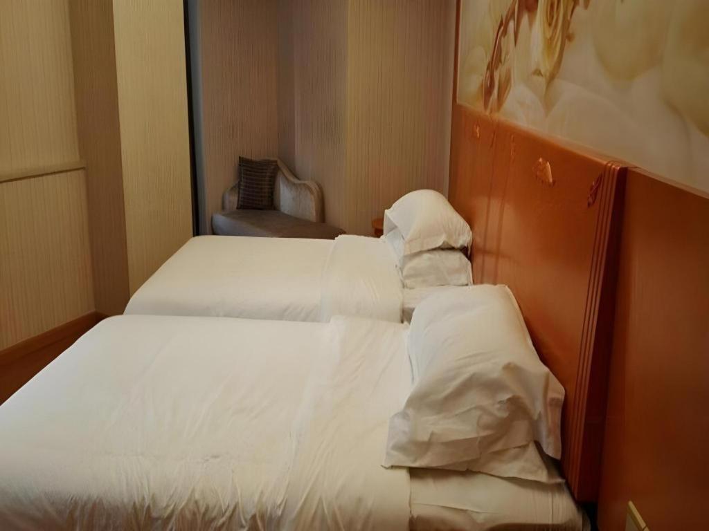 Vienna Hotel Tianjin Guizhou Road Branch Buitenkant foto